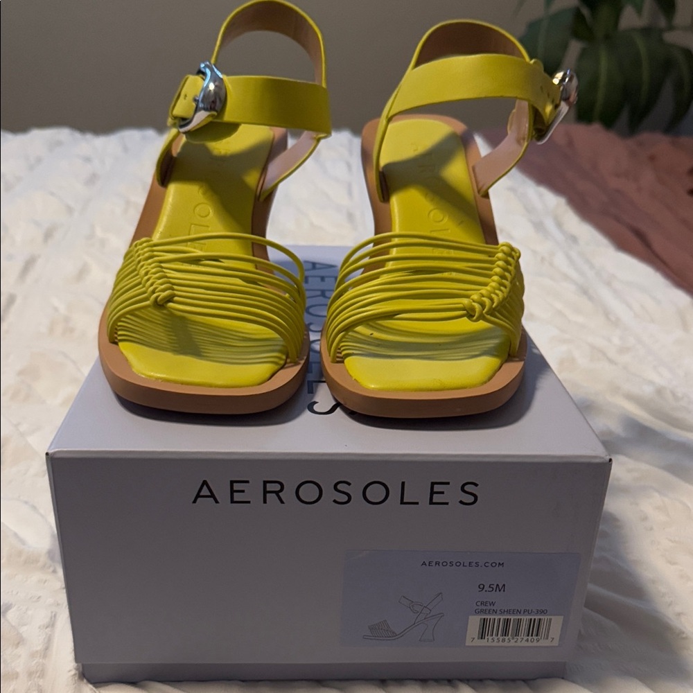 AEROSOLES Women's Lime Sandals